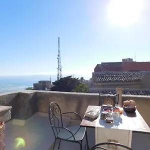 Apartamento Liberty, Erice